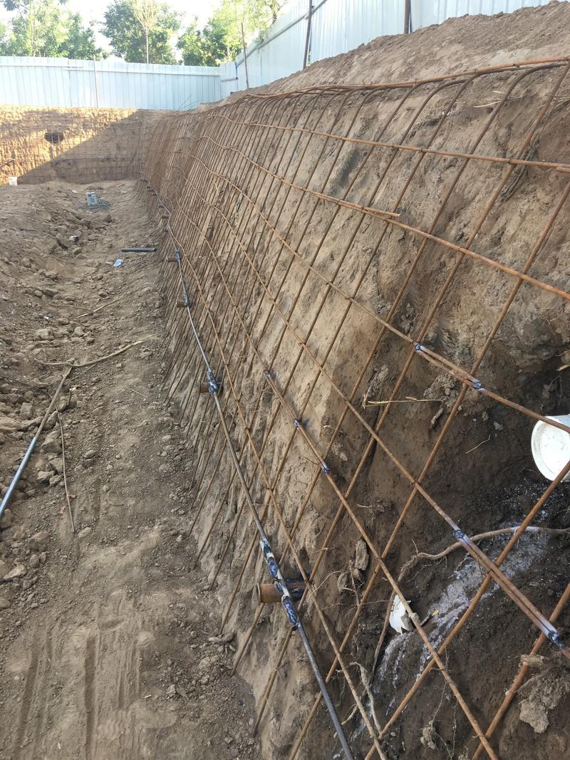 漯河源汇区边坡加固
